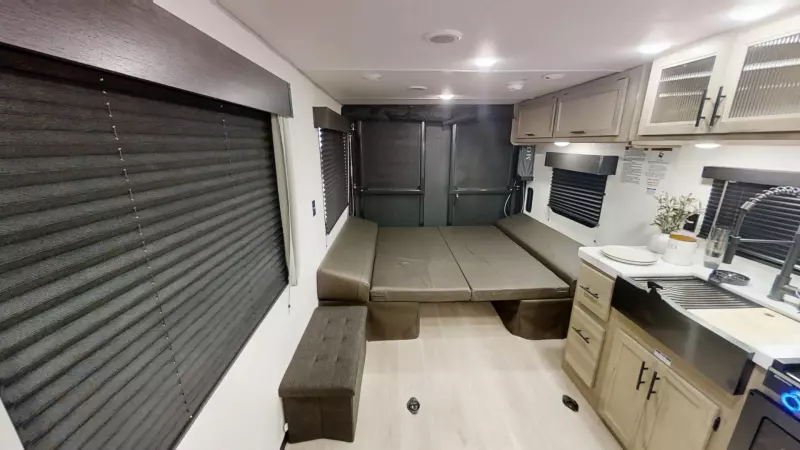 25RRT Floorplan Main Room