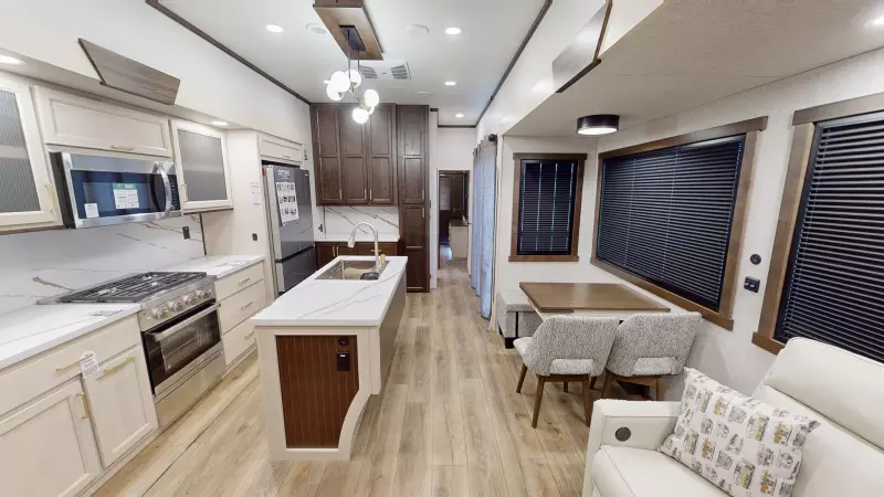 40CRS Floorplan Main Room